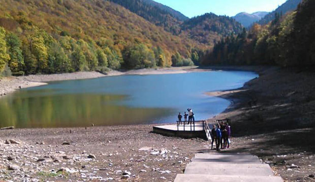 Језера нестају туристима пред очима: Шокантни призори из Црне Горе